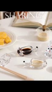 Cute Japanese Crystal Glass Cat Seasoning Dipping Plate Multifunctional Soy Sauce Dish Chopstick Holder Condiment Dish