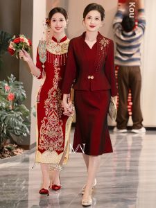 Elegant Long Sleeve Red Wedding Dress for Mom Slim Fit Fashionable mid Waist Pearl Embellished Fish Tail Gown for Engagement Banquet