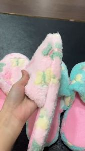 ผิวหนัง รองเท้า ใส่ในบ้าน ขนนูมิต ใส่สบาย พื้นกันลื่น ลายผีเสื้อ