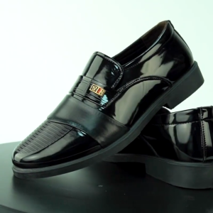 Luxury Leather Men Shoes for Wedding Formal Oxfords Business Casual Office Work Shoes for Men Classic Mens Pointed Dress Shoes