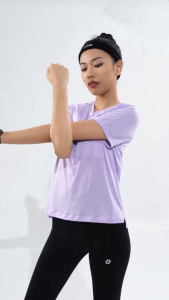 [TẶNG TẤT CỔ TRUNG]Áo thun nữ chạy bộ Core Tee siêu nhẹ thấm hút nhanh khô - Coolmate Women