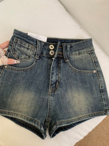 QIANCHANGNAAI | Vintage American High-waisted Elastic A-line Shorts
