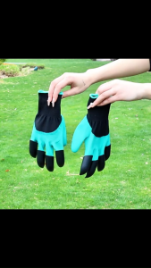 Gardening Gloves with 8 ABS Fingertips Digging Claws/ Sarung Tangan Kebun dengan Penggali Cakar