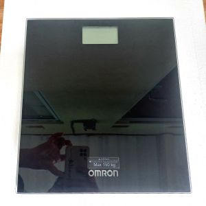 Timbangan Badan Digital Omron HN 289 Omron HN-289 Timbangan Badan Digital Digital Personal Scale Omron HN 289