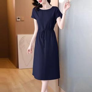 Elegant Versatile Youthful Petite French Design Waist Cinched Dress Spring 2026 New Style