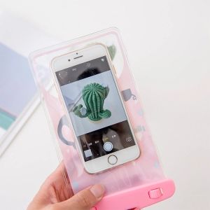 Sarung HP Waterproof Handphone Motif Kartun Karakter Pelindung Anti Air Kolam Renang Kamera
