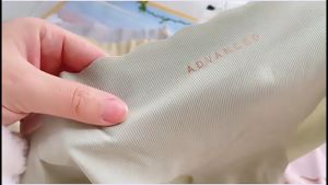 Inner Charm - Quần lót su viền sóng Quần lót nữ không viền may