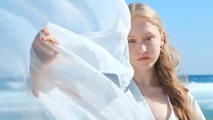 SKIN1004 Madagascar Centella Hyalu-Cica Silky-Fit Sun Stick 20g