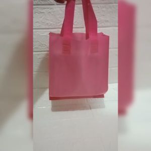 Goodie Bag Kain Spunbond Press 20x25 cm Tebal isi 12 pcs Tas Souvenir Hajatan Pernikahan Ulang Tahun