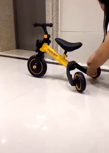 ~ Ship From KL~ Childrens Multifunction Tricycle3-in-1 Children Scooter Balance Bike Ride on Car Non-inflata 3in1 minibike (3 Wheels)