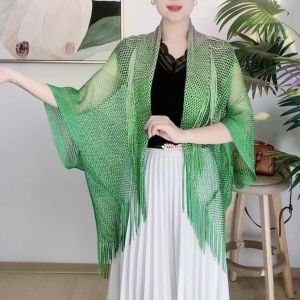 Elegant Multi-Functional Gradient Color Tassel Hollow out Summer Sunscreen Shawl Versatile Photography Travel Shawl