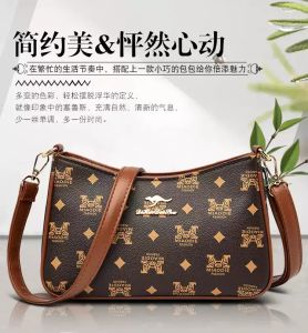 Gallant Store - Bisa COD (( LVA MOTIF )) Tas 2022 model Cewe Baru Viral Tas Selempang Wanita Tas Clucth Wanita Tas Wanita Dewasa Model Terbaru 2022 Tas Selempang Wanita Terbaru Kekinian Tas Bahan Jeruk Papirut