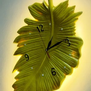 Lampu jam motif daun & bulu estetik