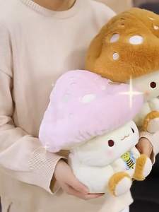 Gấu Bông Nấm Ôm Ong Mật Dễ Thương - Đồ Chơi Nhồi Bông Mềm Mịn Hình Nấm Cute Mới Nhất 2026