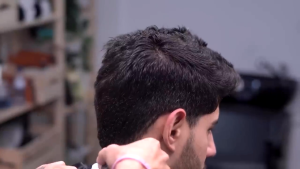 Kemei เครื่องตัดผมไฟฟ้ามืออาชีพ เคมี สำหรับผู้ชาย ระบบชาร์จUSB ไร้สาย เสียงเบา แบตลิเธียม 2200mAh พลังสูง ปัตตาเลี่ยนรุ่น KM-735