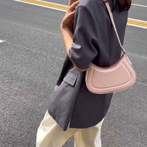 Tas Bahu Wanita Stylish: Tas Tenteng Wanita Import Terbaik