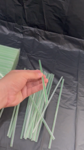 Sedotan Plastik /Sedotan Transparan Salur Merek Teratai Termurah