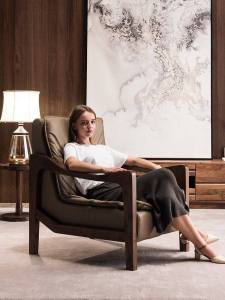 Black Walnut Wooden Single Sofa Chair Luxury Leather Backrest Armchair for Living Room Solid Wood Casual Style Furniture