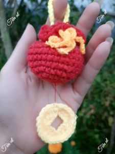 quà lưu niệm treo xe ô tô treo balo  móc khóa bé nấm con gà ngáo chú rồng len vịt đội mũ cầu vồng vịt con len túi may mắn đầu rồng nấm đội mũ len bé rồng bay chú cá hề  vịt giang hồ chậu hoa nhỏ dâu tây chậu xương rồng bằng len (28 mẫu