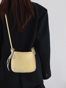 Fall Winter Yellow Saddle Bag Womens New 2025 Luxury Small Design High-End Feelings Crossbody Bag Fashionable Neutral Style