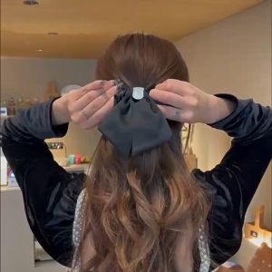 UNIHEART High Quality Big Bow Hair Ribbon Clip Korean Style Simple Wind Red Velvet Grid Hair Clip Claret Bowknot Women Hair Accessories Hairpin