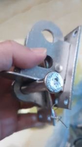 1 Bộ Chốt khóa cửa tự động chốt cửa thông minh chốt cửa tự khóa mạ kẽminox 304