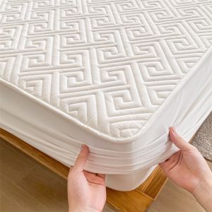 Tempo Waterproof and Urine-proof Mattress Waterproof Mattress Cover Protector Rotating Plaid Anti-slip Bedsheet Soft
