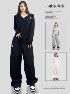 เสื้อยืดฮิปฮอปแขนยาวผู้หญิงหลวมๆ ปักลายแจ๊สสไตล์อเมริกัน ทรงหลวมๆ ลำลอง แขนยาว สีสันสดใส เสื้อผ้าทำงาน