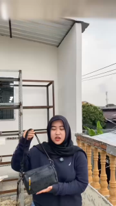 Tas Slempang Pria Casual 2in1 PEGE Dariel Slingbag Pouch Warna Hitam Waterproof Anti air - PG 9060