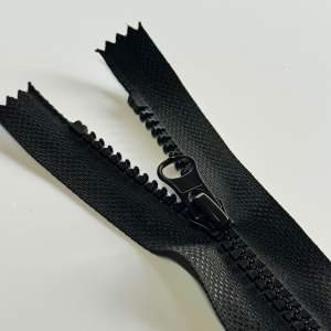 Bag Zipper #5 – 32 Inches length color Black Hard Plastic Teeth