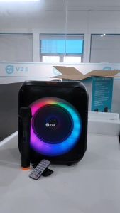 V2S PARTY BOX 1100 BLUETOOTH SPEAKER WITH WIRELESS MICROPHONE