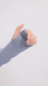 Jaket Olahraga Wanita Lengan Panjang Gym Lari Zumba Slim Fit Anti UPF50