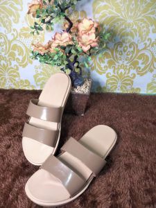 sandal mackers strip 2 glosi .