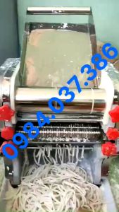 Máy cán bột cắt bột làm mì sợi bánh canh hủ tiếu chạy điện FK200