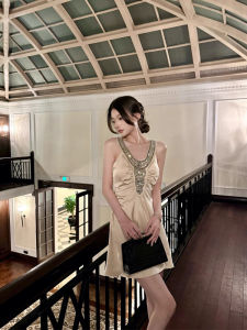 ชุดเดรสยาวแขนกุดผ้าซาตินลูกไม้รุ่ยหรูหราสำหรับผู้หญิง ชุดคลุมกันหนาวฤดูใบไม้ผลิและฤดูใบไม้ร่วง ชุดคลุมกันหนาวลำลอง ชุดเดรสยาว ชุดคลุมกันหนาว