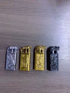 Hộp Quẹt Bật Lửa Gas 2 Chế Độ Lửa HB-784 Khắc Họa Tiết Rồng Nổi May Mắn - Nhiều Màu