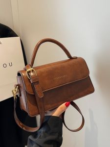 Retro Fashionable Womens Shoulder Crossbody Bag Handbag Soft PU Leather Square Bag Multi-Layer Pocket City Casual Style