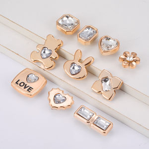 หัวเข็มขัดคริสตัลแบบถอดได้สำหรับรองเท้า Crocs Jibbitz สไตล์หรูหรา10ชิ้น/เซ็ตหัวเข็มขัดรองเท้าแบบถอดได้สำหรับ Crocs