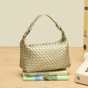 Josiny | Versatile Braided Handbag