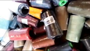 BENANG jahit biasa 40/2 SaTU biji benang aneka sulam putih warna lengkap hitam putih biru abu coklat cerah gelap kecil 5000 hsatu set 4 typical 5000 yard 1/2 kg 3pcs extra premium warna warni