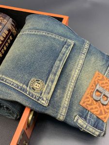 Retro Washed Denim Jeans Mens Slim Fit Trendy Long Pants Autumn New Arrival High End Hong Kong Style Cotton Elastic Fabric