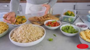 2026 New Clear Kitchen Food Storage Container Set Microwave Safe Multifunctional Plastic Lunch Box with Lid Airtight Leakproof