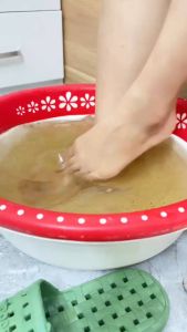 Thảo dược ngâm chân Dưỡng Sinh Mộc giúp giảm đau nhức thải độc ngủ ngon ( Hộp 100g - 10 gói ) - Eva Maria Shop