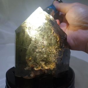 異象幽靈水晶金瓜子水晶原石摆件/ Natural Phantom Crystal Phlogopite Rough Stone Ornaments