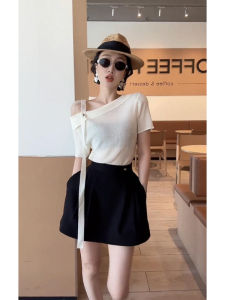 YUEZHONGWEI | Slim Fit Off-Shoulder T-Shirt with Ribbon