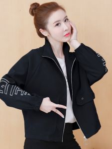 แจ็คเก็ตเบสบอลแฟชั่นสั้นสำหรับผู้หญิง ฤดูใบไม้ผลิและฤดูใบไม้ร่วง สไตล์ลำลอง คุณภาพเยี่ยม แจ็คเก็ตสเวตเตอร์คอปกตั้ง