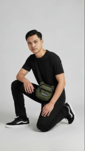 tas selempang pria dewasa kekinian distro casual trendy cowok keren