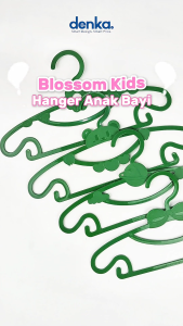 BLOSSOM KIDS - Isi 24 Pcs Hanger Gantungan Baju Anak Bayi Plastik Tebal Anti Slip Pakaian Anak Aesthetic 29x16 Cm