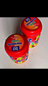 Kẹo cao su không đường SUGARFREE GUM mentos GUM 50 PIECES TROPICAL RED FRUIT LIME vị trái cây nhiệt đới Chanh đỏ 50 viên của Mỹ