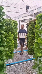 [เฉพาะที่ปลูก+ฐานวาง]  8 ชั้น  สำหรับปลูกได้สูงสุด 32 ต้น